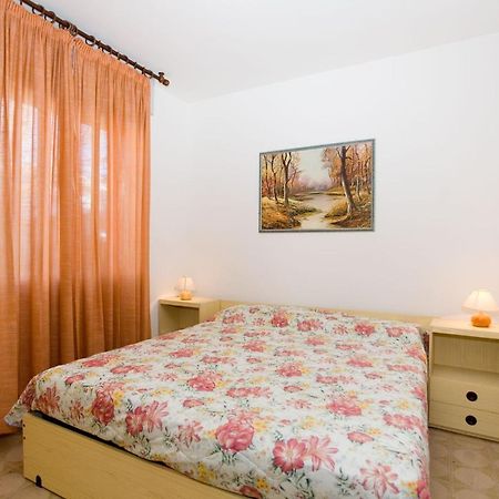 Olimpia Villa Bibione Buitenkant foto