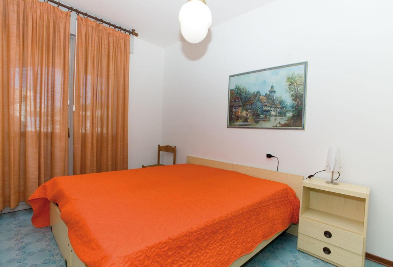Olimpia Villa Bibione Buitenkant foto