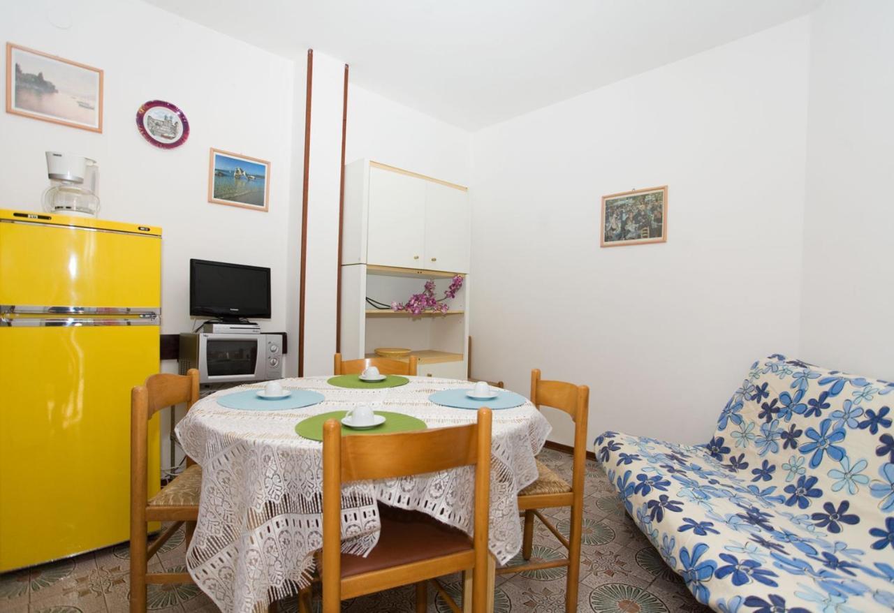 Olimpia Villa Bibione Buitenkant foto