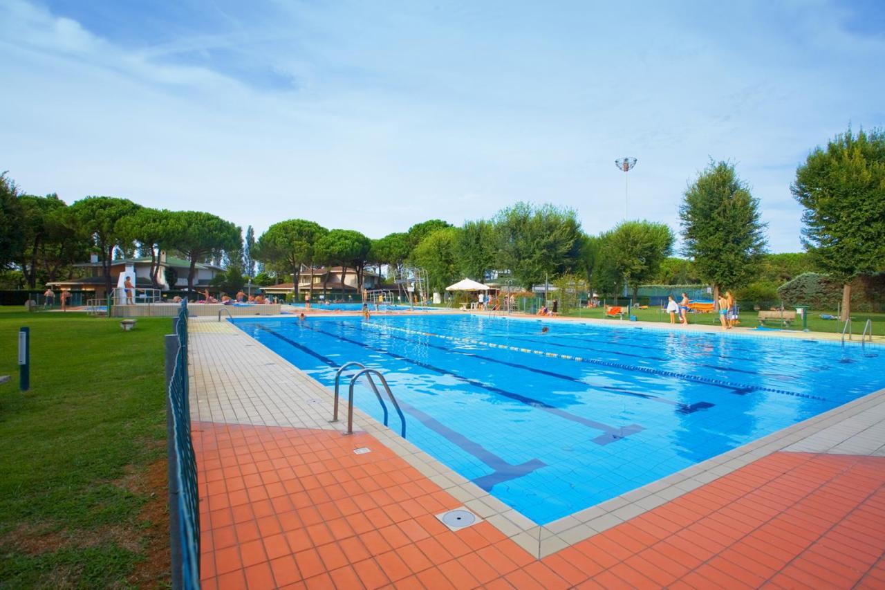 Olimpia Villa Bibione Buitenkant foto