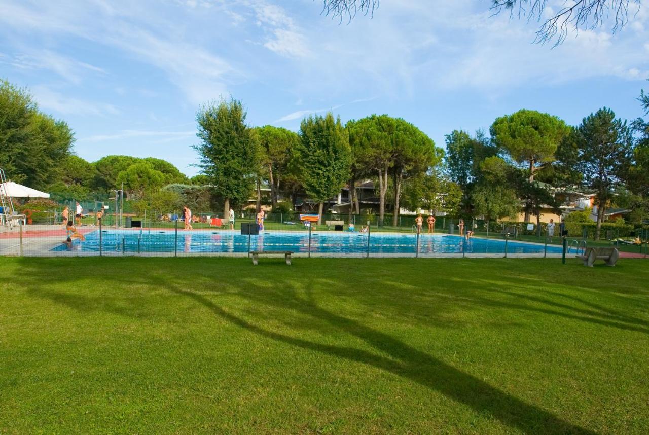 Olimpia Villa Bibione Buitenkant foto